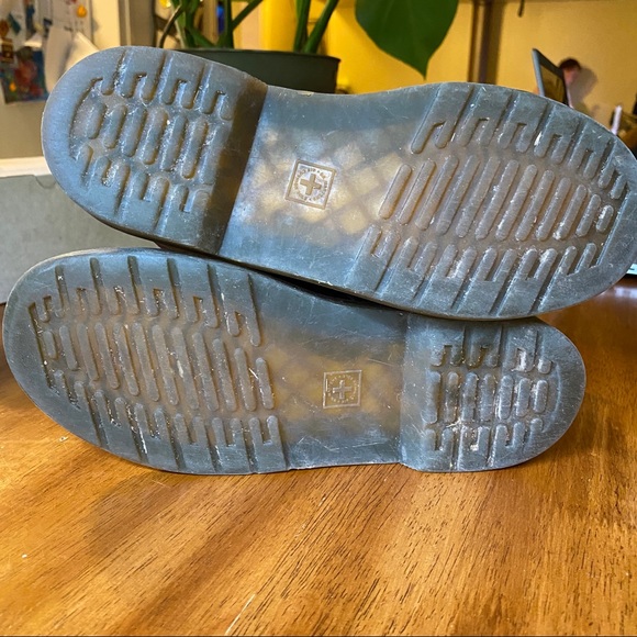 SOLD Dr Martens Delaney ankle boot purple size 7 - Picture 9 of 10